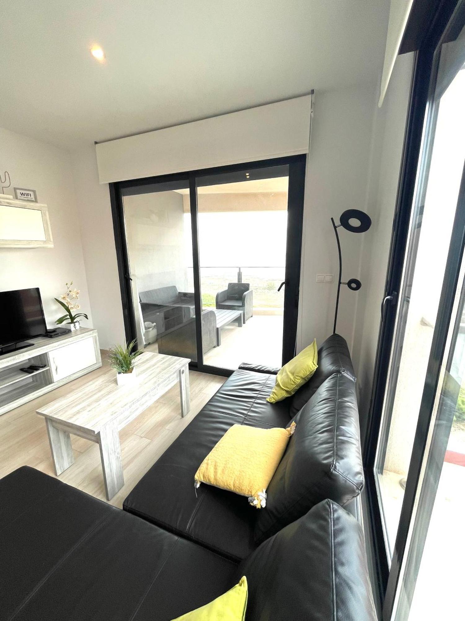 Luxury And Modern Beach Apartment With Sea Views La Mata  Eksteriør bilde